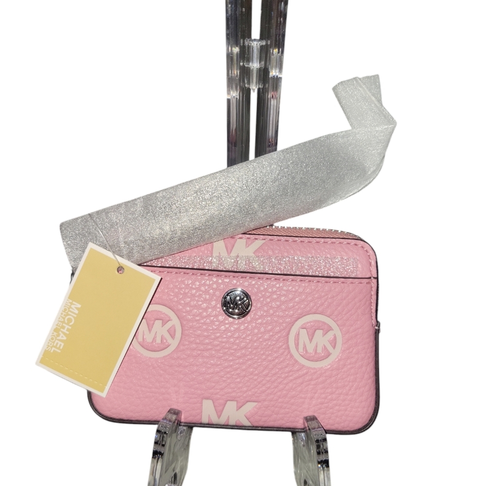 MICHAEL Michael Kors Pink Wallet